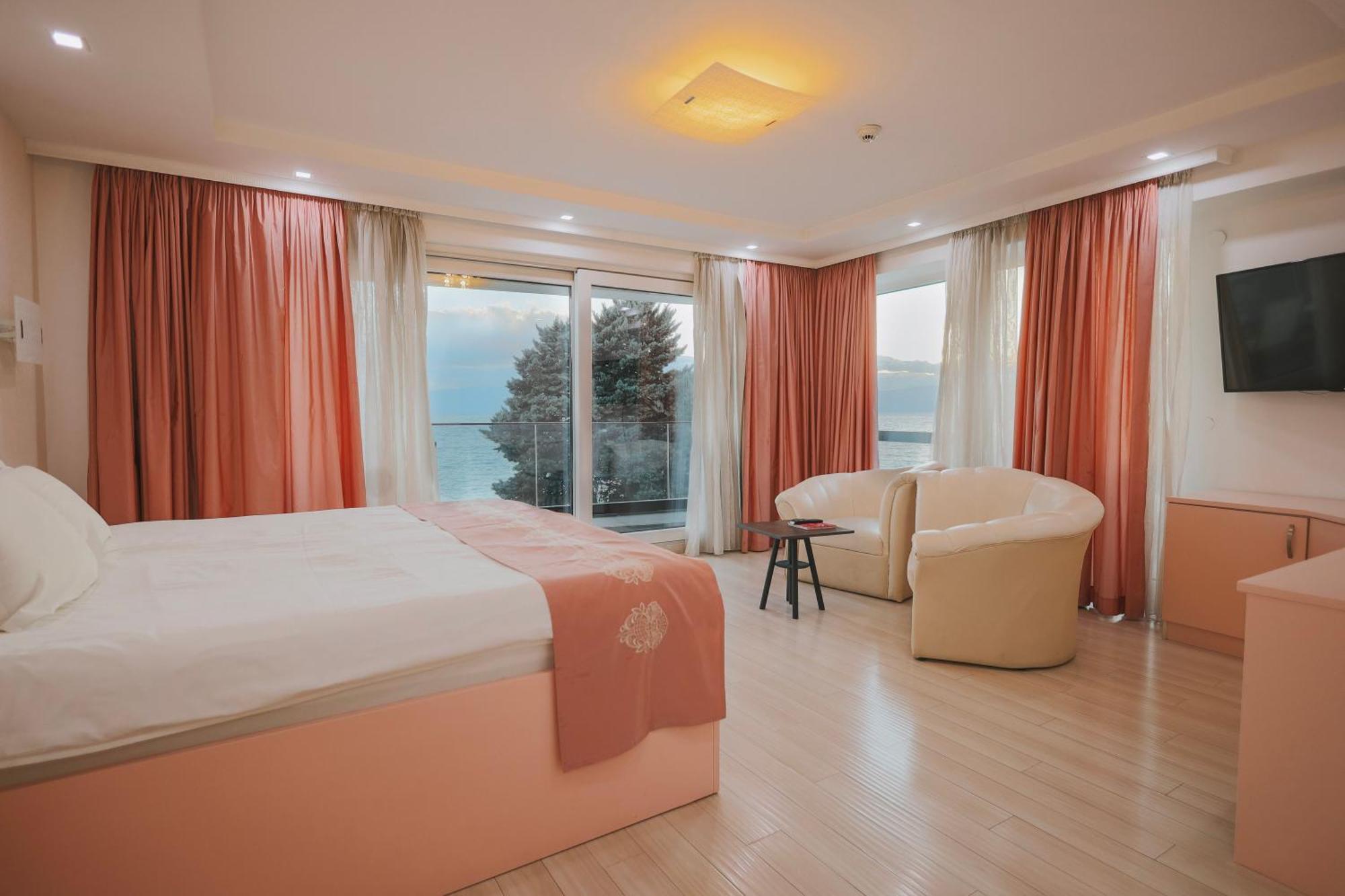 Mr.I Boutique Hotel & Bar Охрид Екстер'єр фото