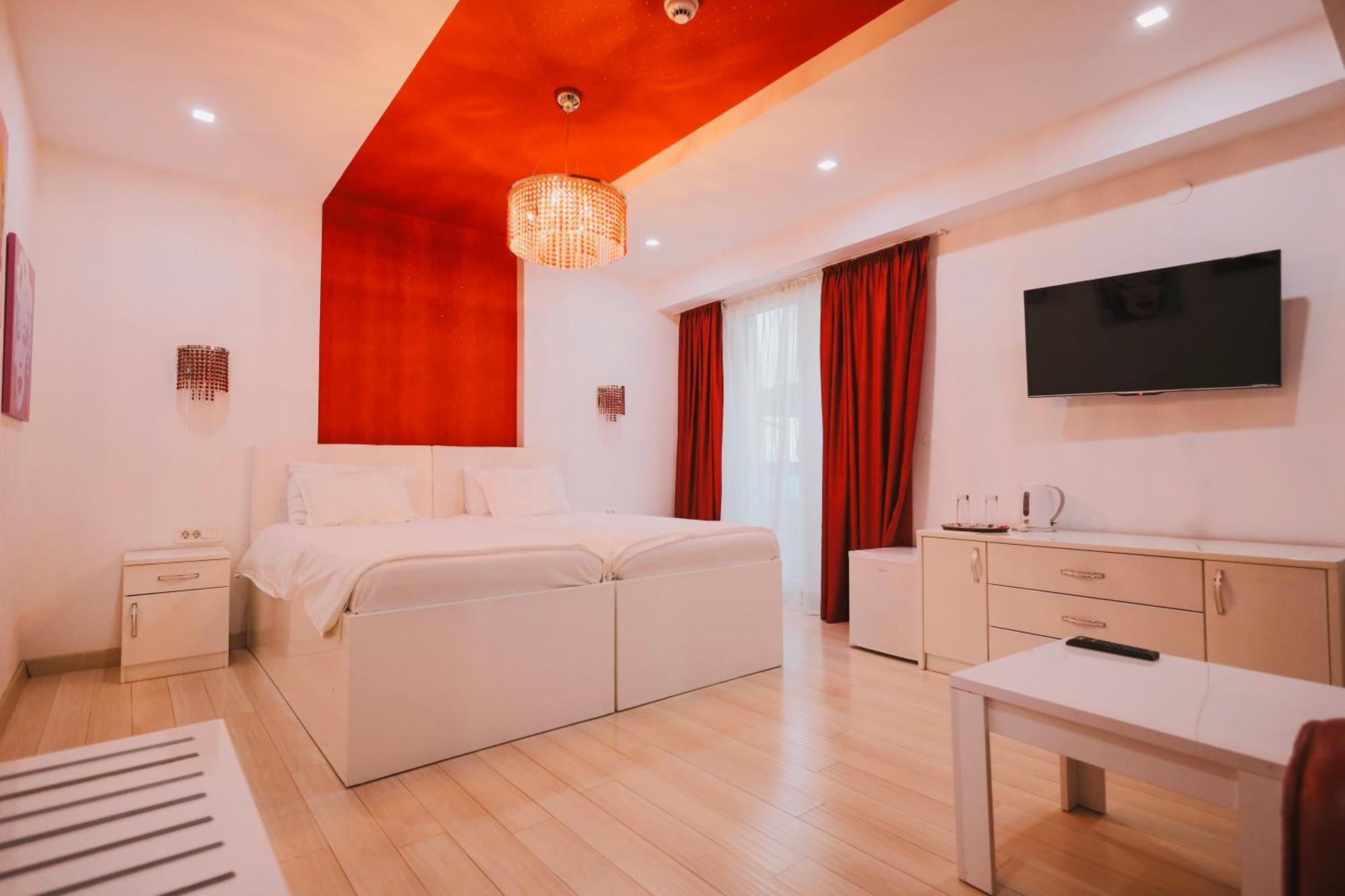 Mr.I Boutique Hotel & Bar Охрид Екстер'єр фото